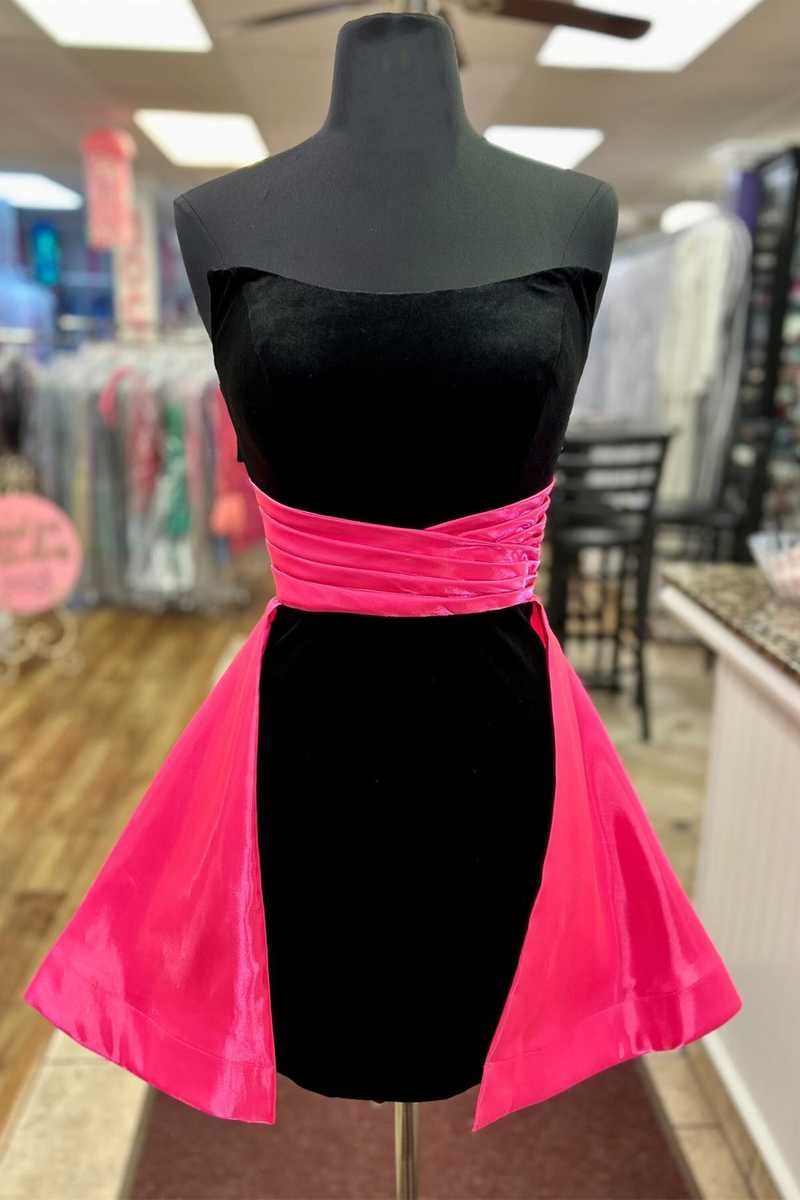 Perry | Strapless Black Velvet Homecoming  Dress with Train